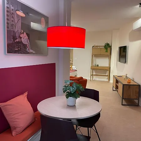 Osito Hub - Pintor Nicolau Apartamento